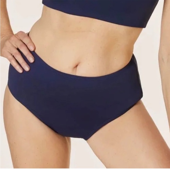 🧡Andie Swim The 90’s High Waisted Bottom Navy Eyelet Lace - Picture 3 of 10